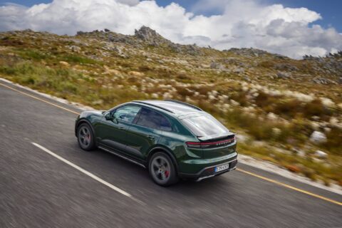 Porsche Macan (2025): Elektrická revoluce, která (ne)byla potřeba?