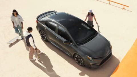 Toyota Corolla (2025): Vládce spotřeby vyzývá krále prostoru