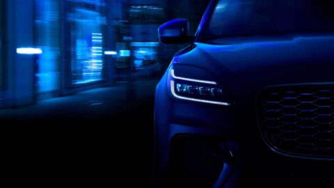 Jaguar E-Pace (2025): Nekrolog pro krásného, ale nepraktického prince