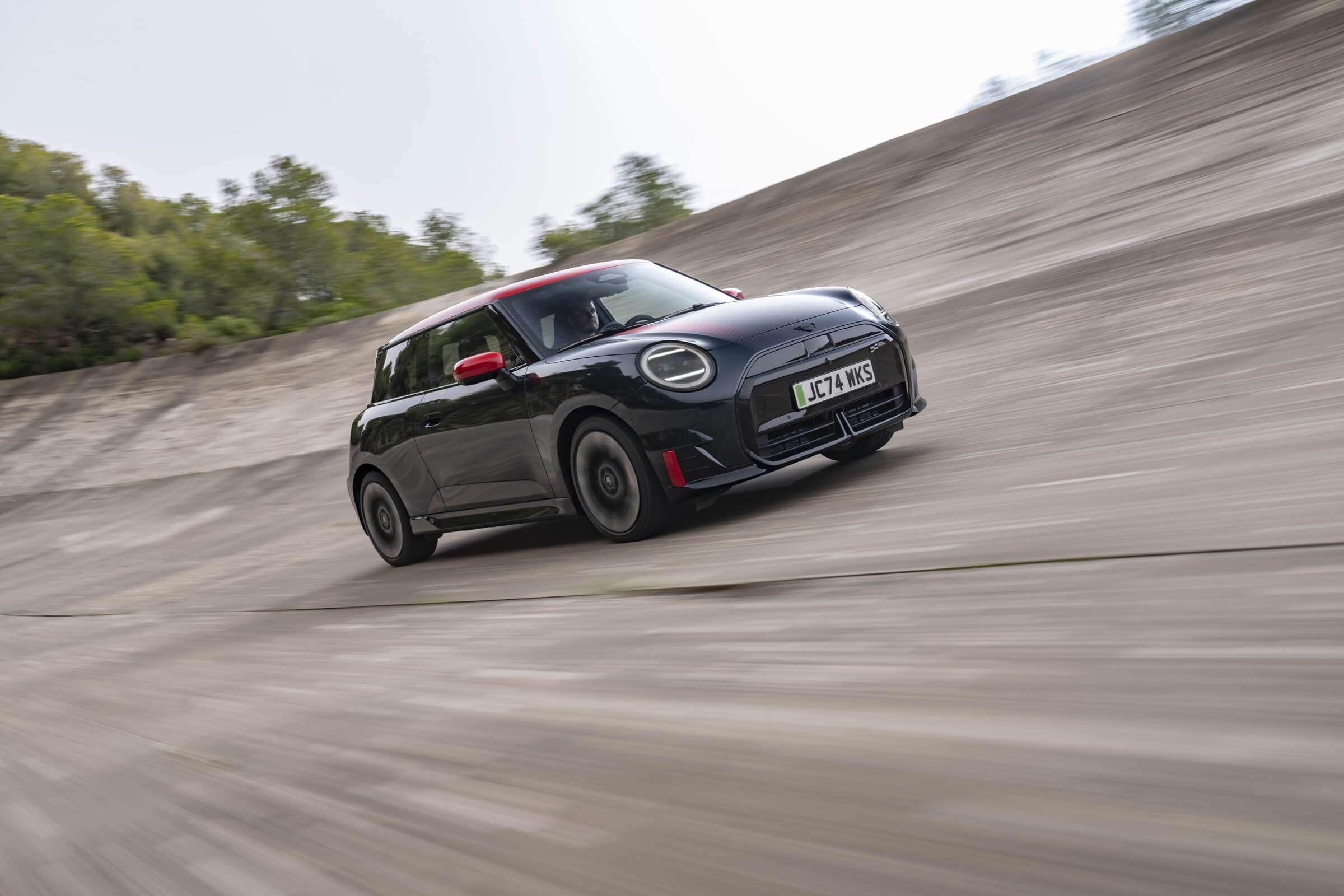 MINI Cooper S - Obrázek 1