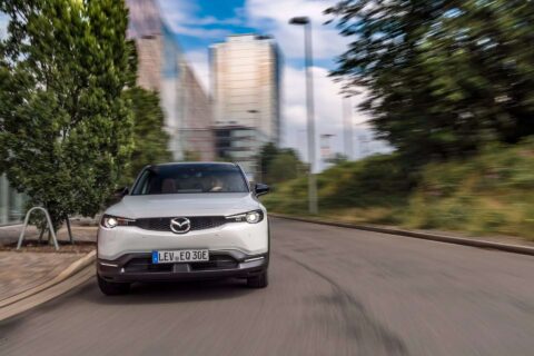 Mazda MX-30 (2025): Krásný experiment plný kompromisů