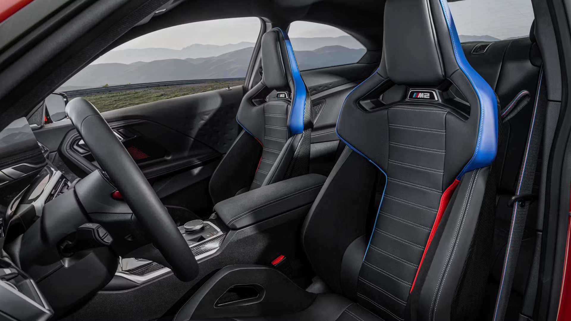 BMW M2 Coupé - Obrázek 11