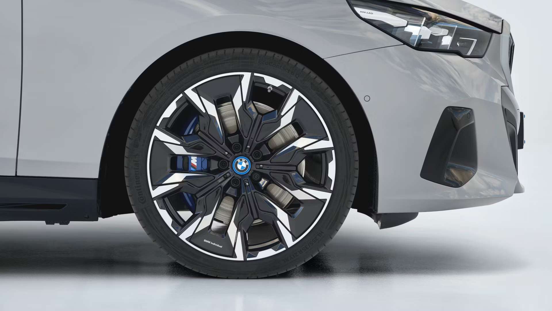 BMW i5 Touring - Obrázek 8