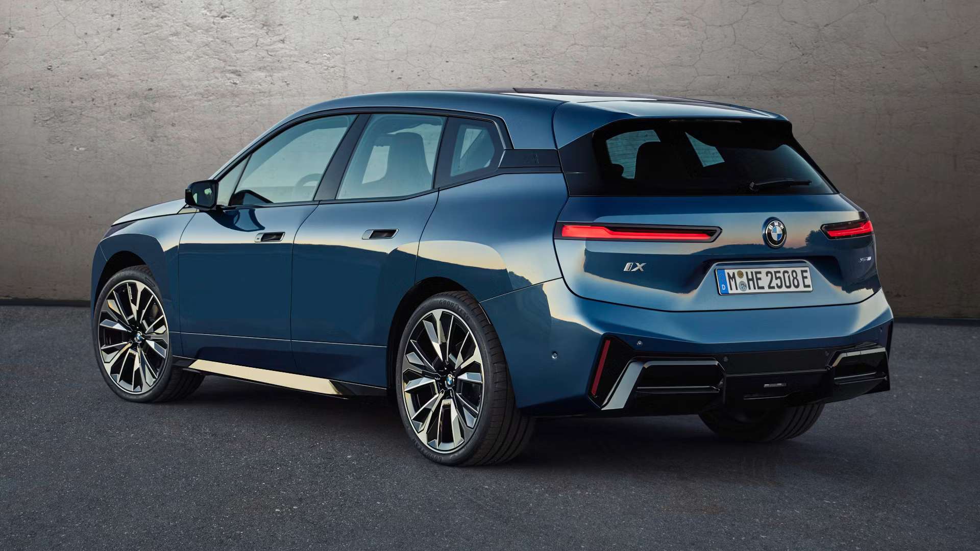 BMW iX - Obrázek 4