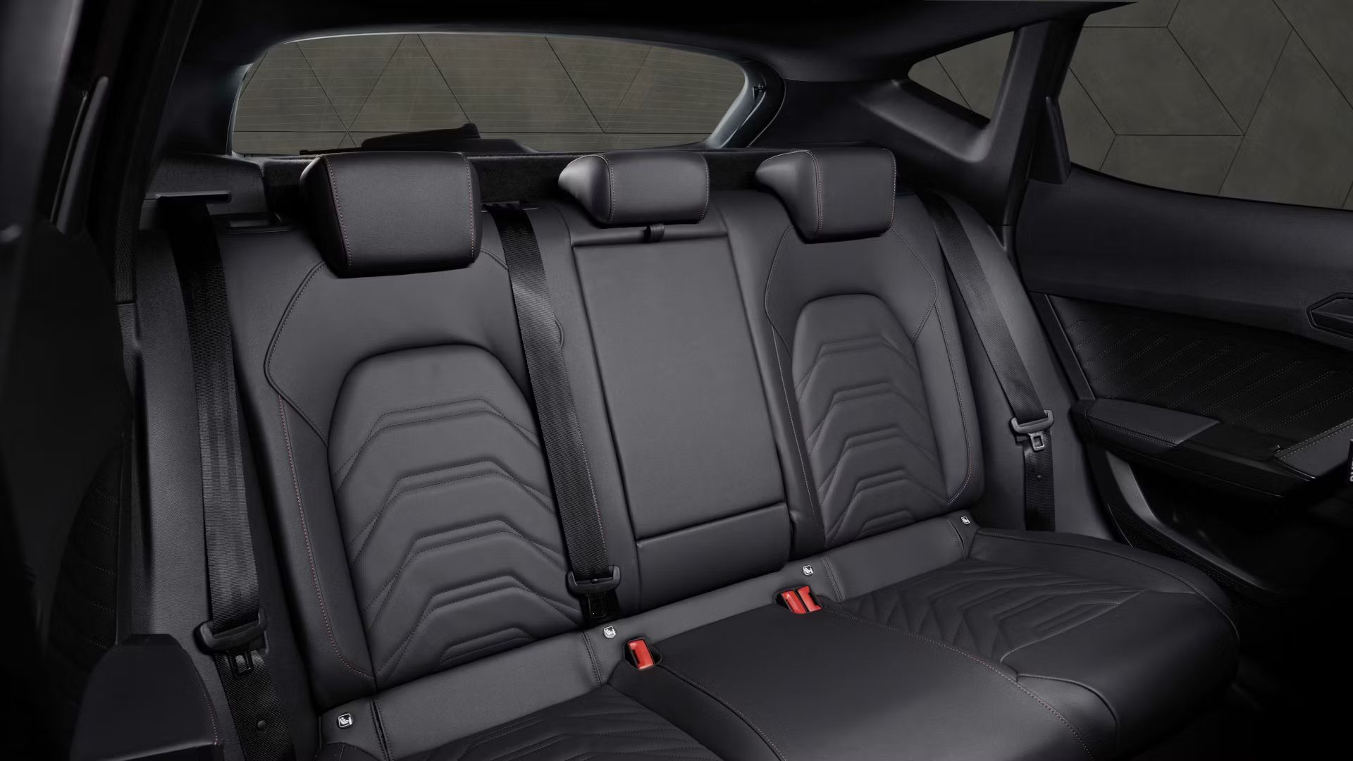 Cupra Formentor VZ 2.0 TSI - Obrázek 6