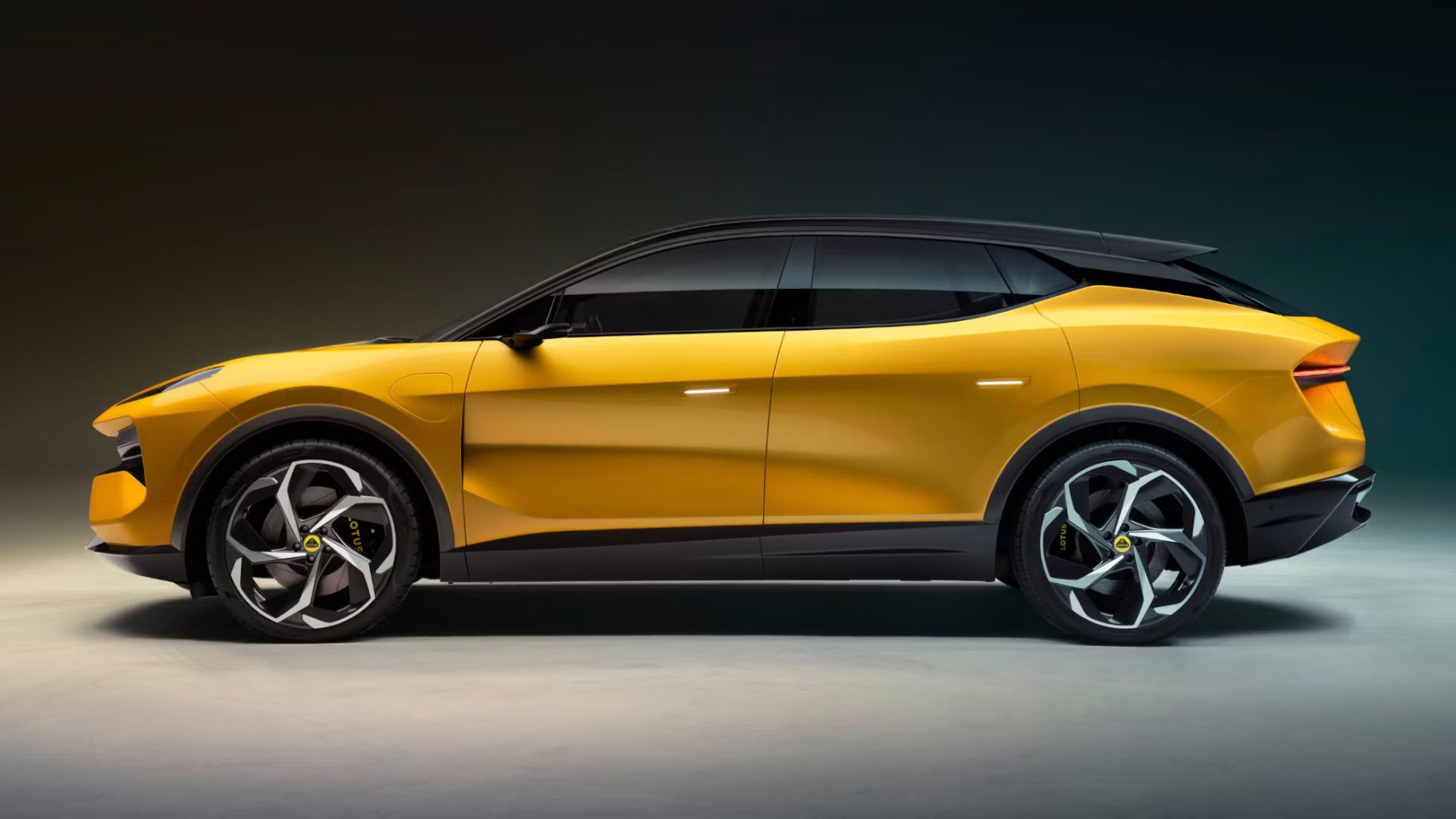 Lotus Eletre - Obrázek 2