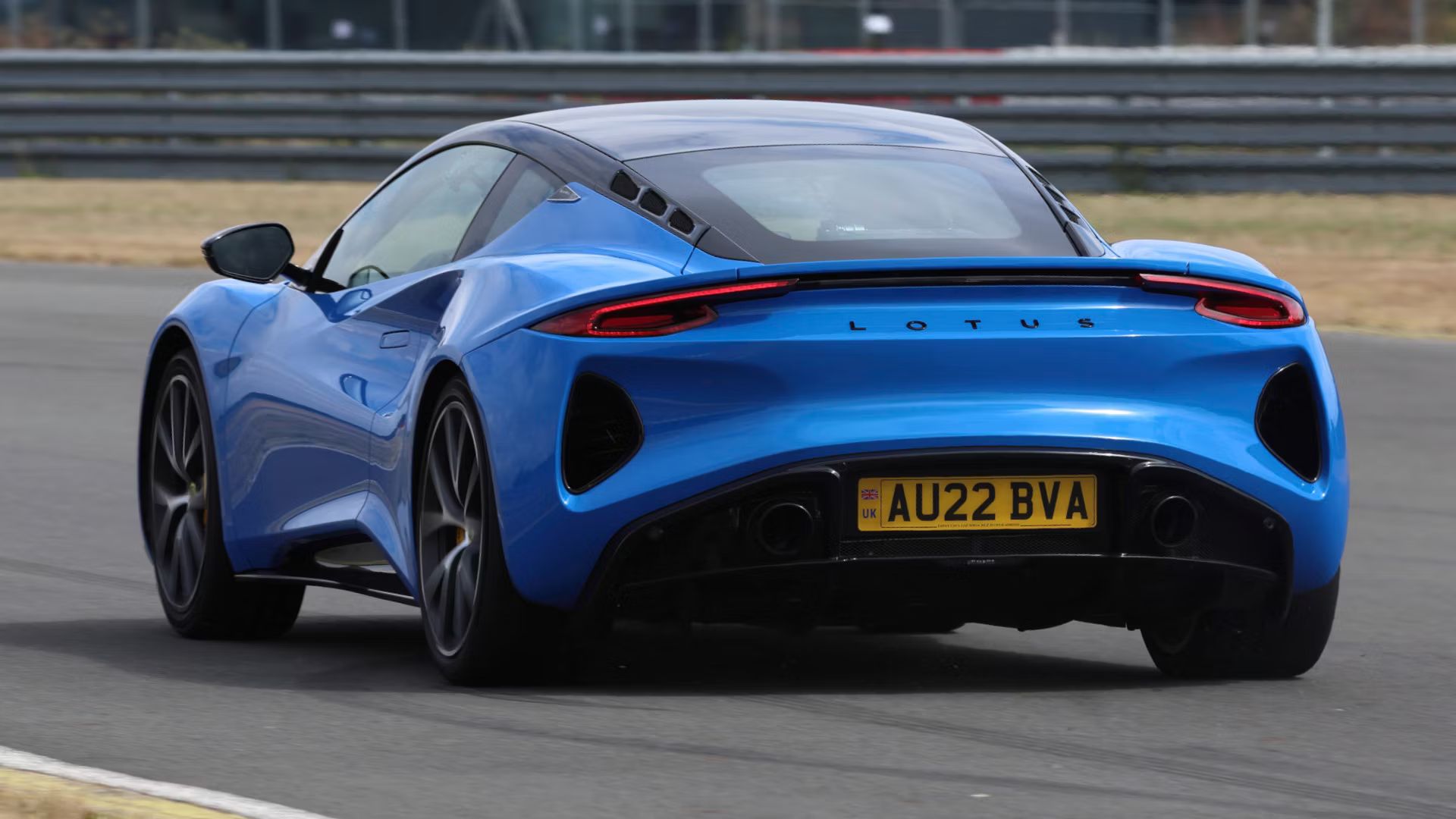 Lotus Emira V6 - Obrázek 4
