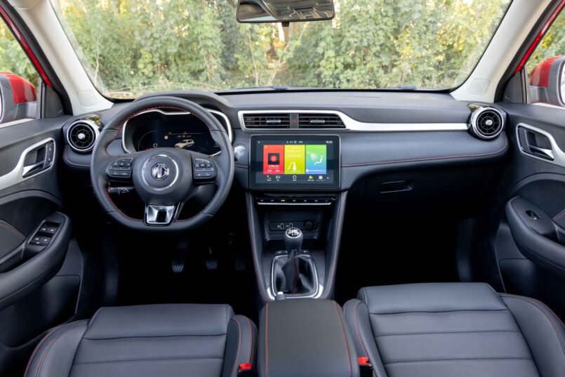 MG ZS Hybrid+ 2026: Test levného SUV crossoveru