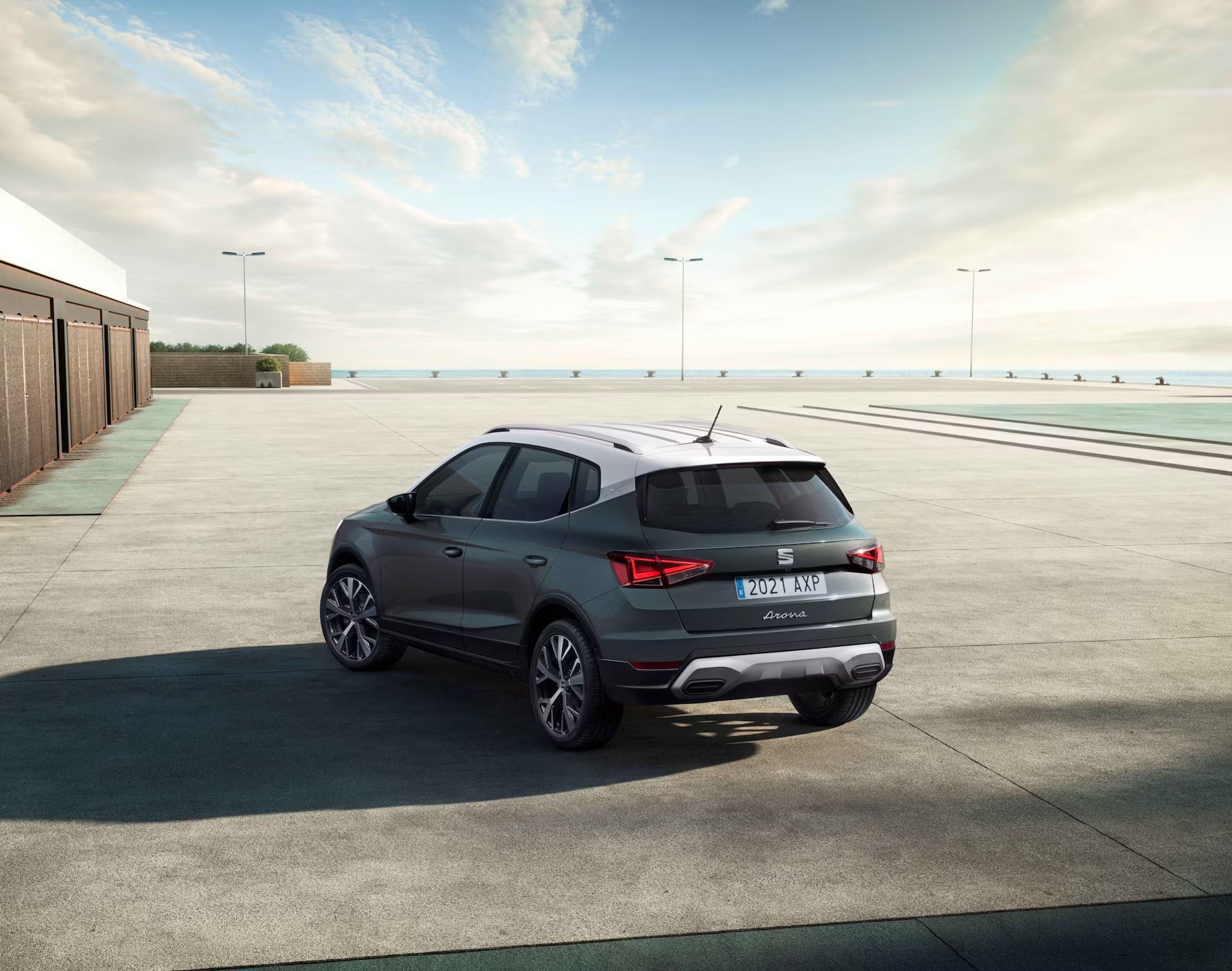 Škoda Kamiq je prostornější, ale SEAT Arona vládne ergonomií. Proč dává španělský crossover smysl i dnes? - Obrázek 11