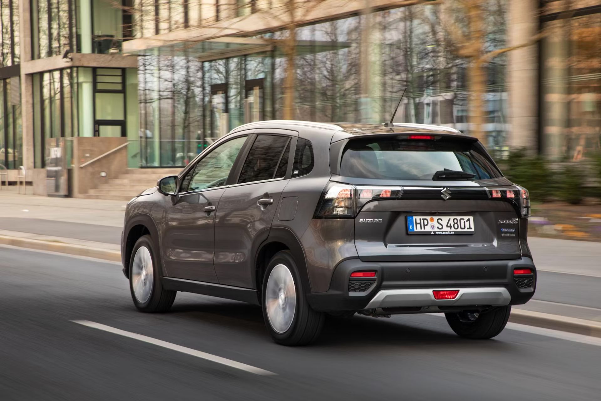 Suzuki S-Cross - Obrázek 4