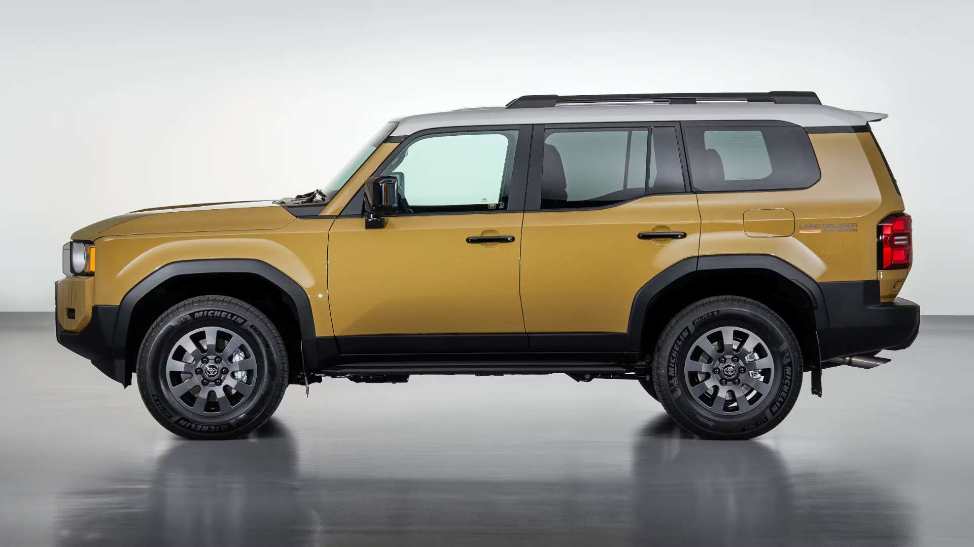 Toyota Land Cruiser - Obrázek 2